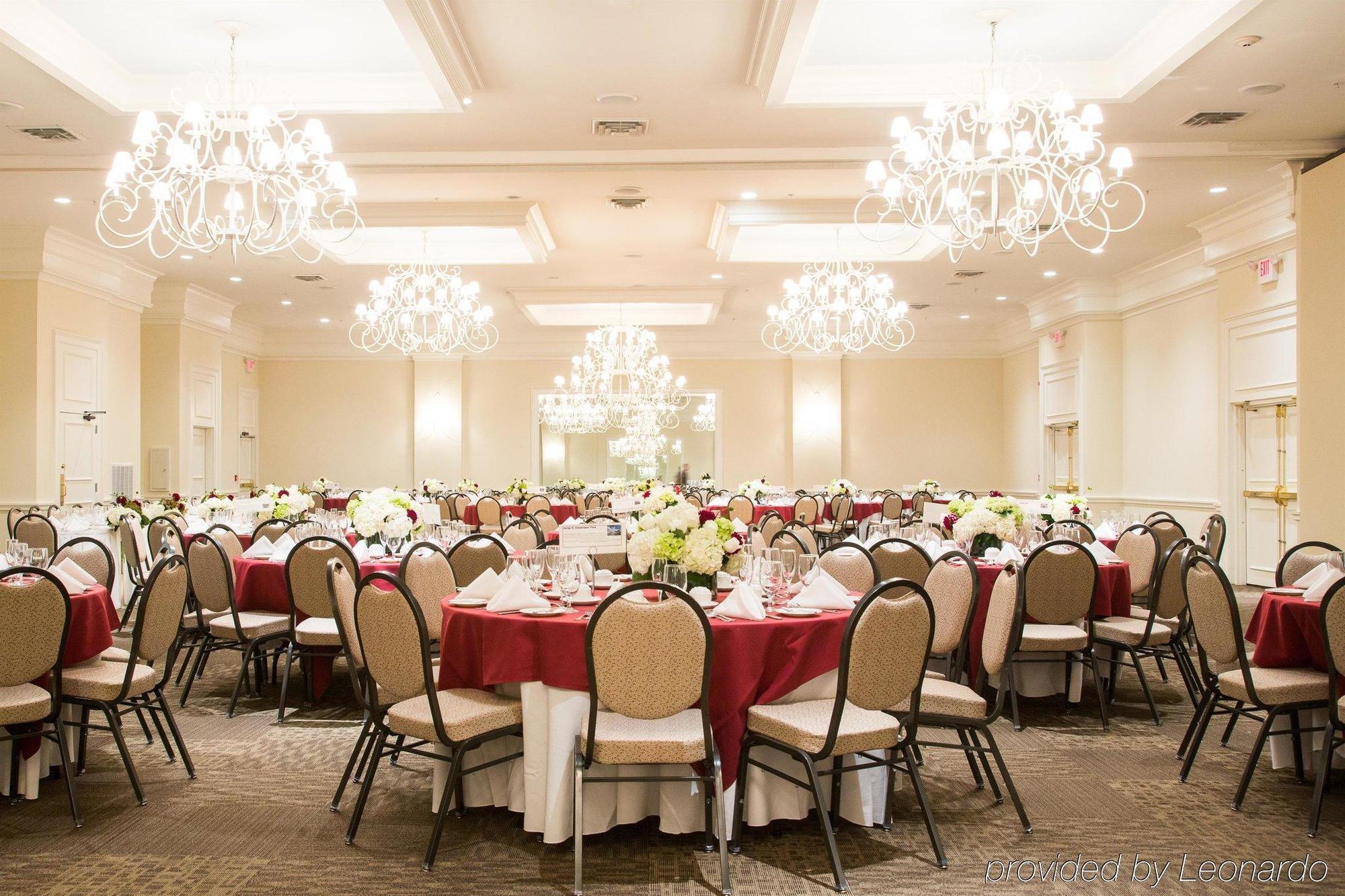 Ramada By Wyndham Rock Hill At Sullivan Center ภายนอก รูปภาพ