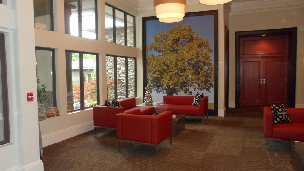 Ramada By Wyndham Rock Hill At Sullivan Center ภายนอก รูปภาพ